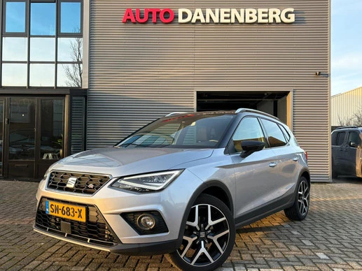 SEAT Arona - Afbeelding 1 van 28