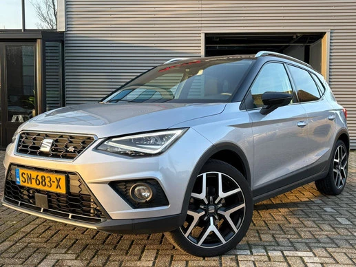 SEAT Arona - Afbeelding 2 van 28