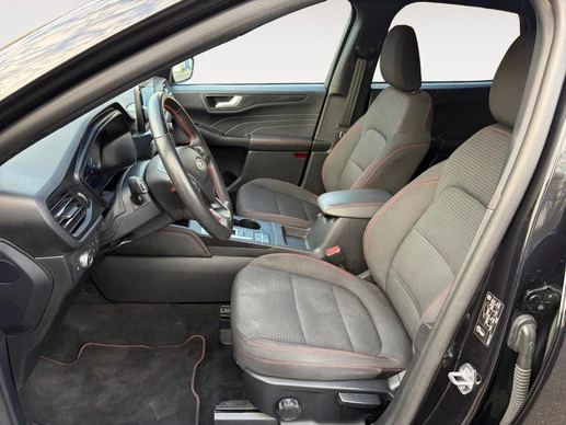 Ford Kuga - Afbeelding 9 van 30