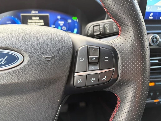 Ford Kuga - Afbeelding 14 van 30