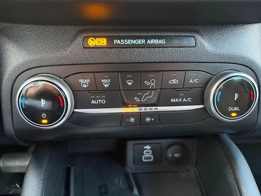 Ford Kuga - Afbeelding 17 van 30