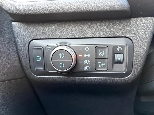 Ford Kuga - Afbeelding 25 van 30