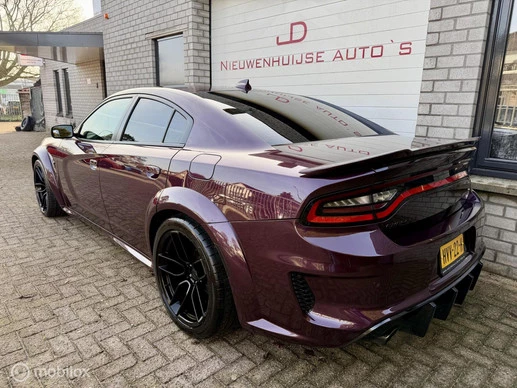 Dodge Charger - Afbeelding 3 van 21