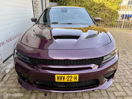 Dodge Charger - Afbeelding 4 van 21