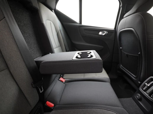 Volvo XC40 - Afbeelding 30 van 30