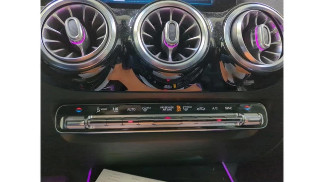 Mercedes-Benz B-Klasse - Afbeelding 14 van 15