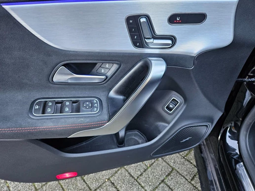 Mercedes-Benz CLA - Afbeelding 17 van 30