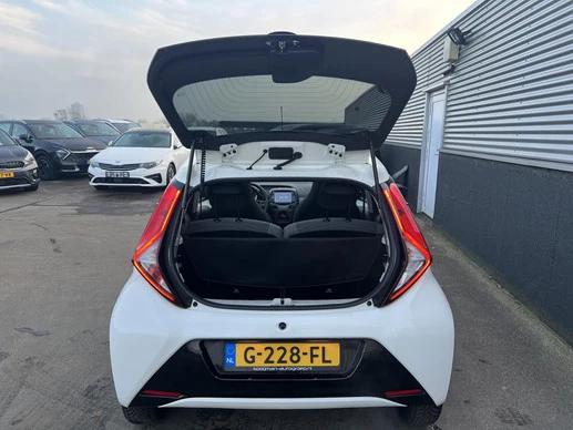 Toyota Aygo - Afbeelding 15 van 30