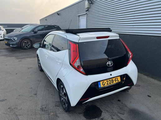 Toyota Aygo - Afbeelding 17 van 30