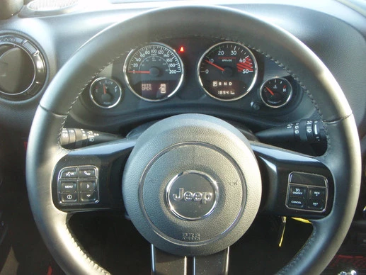 Jeep Wrangler - Afbeelding 16 van 22