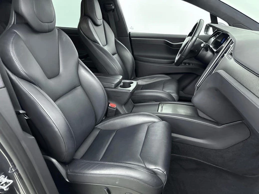 Tesla Model X - Afbeelding 17 van 29