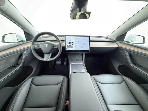 Tesla Model Y - Afbeelding 3 van 30