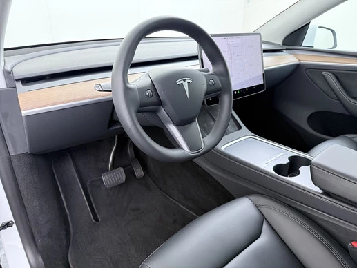 Tesla Model Y - Afbeelding 10 van 30