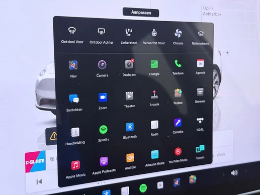 Tesla Model Y - Afbeelding 20 van 30