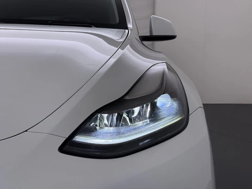 Tesla Model Y - Afbeelding 22 van 30
