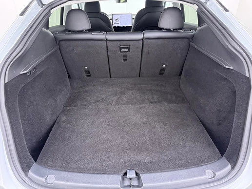 Tesla Model Y - Afbeelding 24 van 30