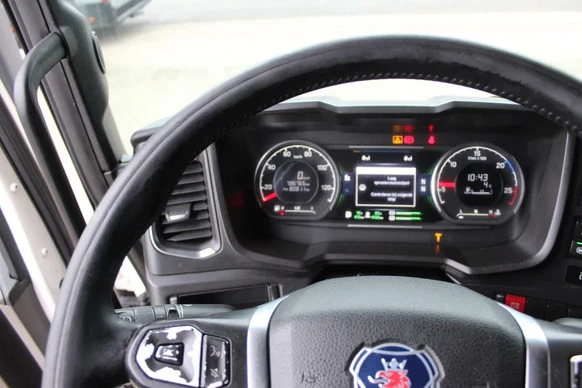 Scania R - Afbeelding 14 van 18