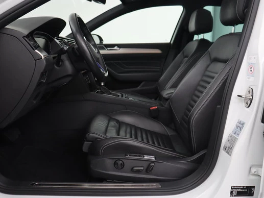 Volkswagen Passat - Afbeelding 4 van 30