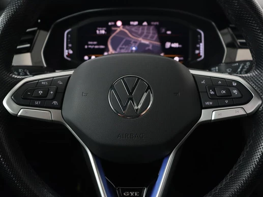 Volkswagen Passat - Afbeelding 12 van 30