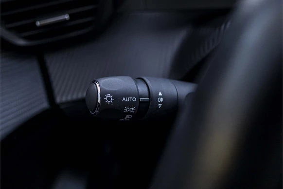 Peugeot 208 - Afbeelding 29 van 30