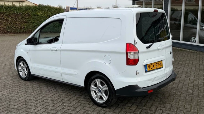 Ford Transit Courier - Afbeelding 15 van 29