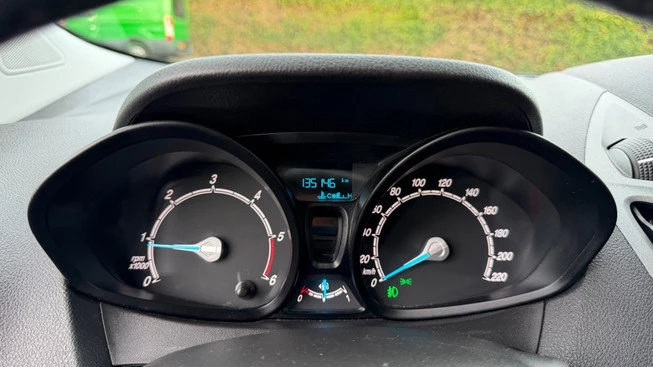 Ford Transit Courier - Afbeelding 25 van 29