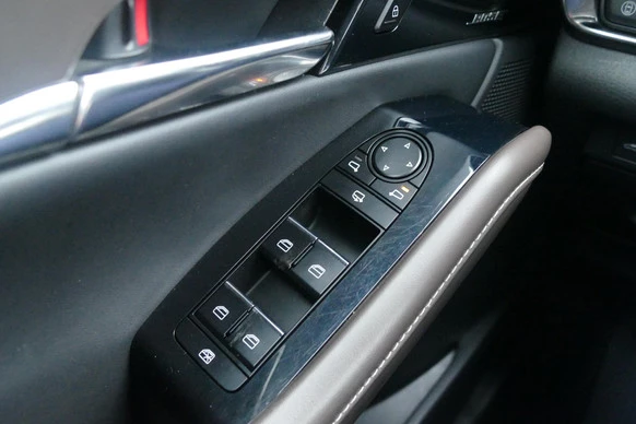 Mazda CX-30 - Afbeelding 13 van 30