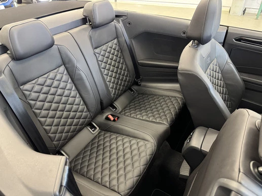 Volkswagen T-Roc - Afbeelding 17 van 30