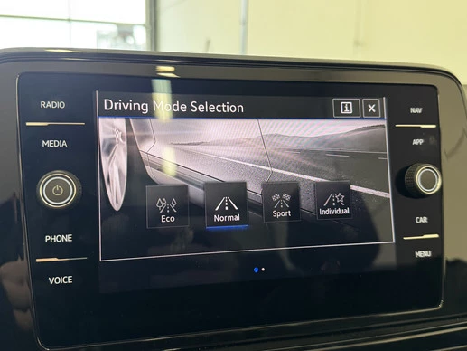 Volkswagen T-Roc - Afbeelding 30 van 30