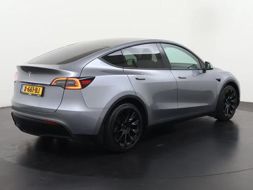 Tesla Model Y - Afbeelding 4 van 30
