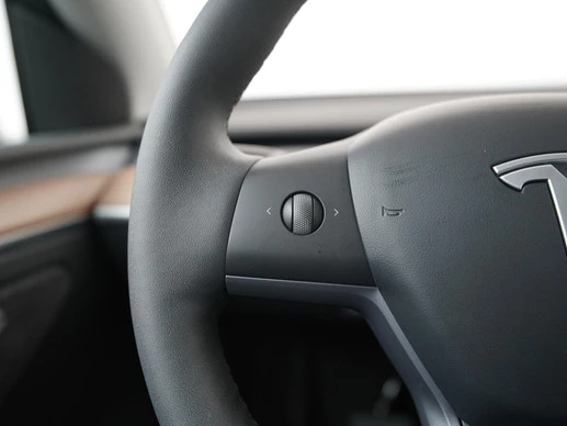 Tesla Model Y - Afbeelding 7 van 30