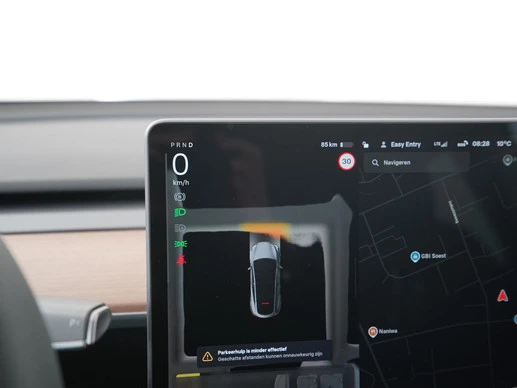 Tesla Model Y - Afbeelding 8 van 30