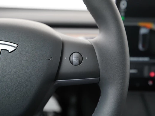Tesla Model Y - Afbeelding 9 van 30