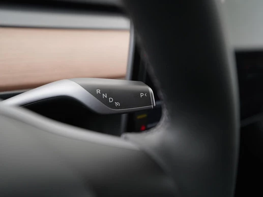 Tesla Model Y - Afbeelding 10 van 30