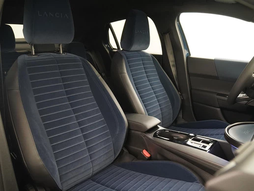 Lancia Ypsilon - Afbeelding 28 van 30