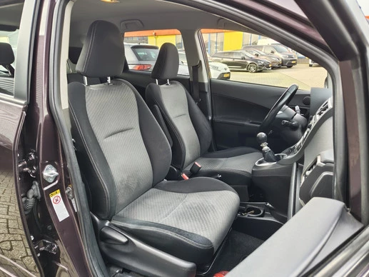 Toyota Verso-S - Afbeelding 26 van 30