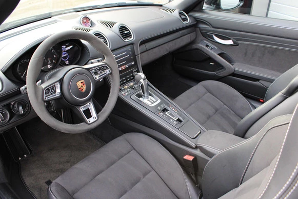 Porsche 718 - Afbeelding 2 van 30