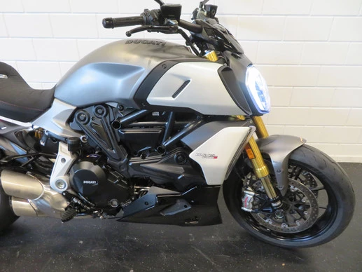 Ducati Diavel - Afbeelding 9 van 13