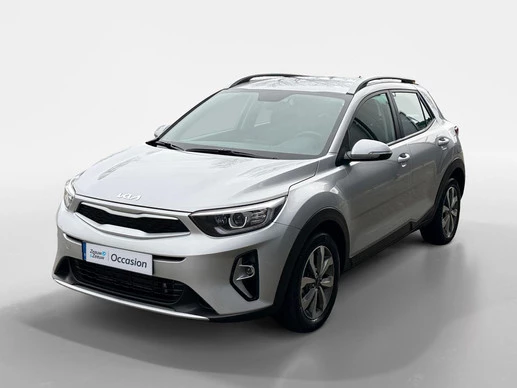 Kia Stonic - Afbeelding 1 van 24