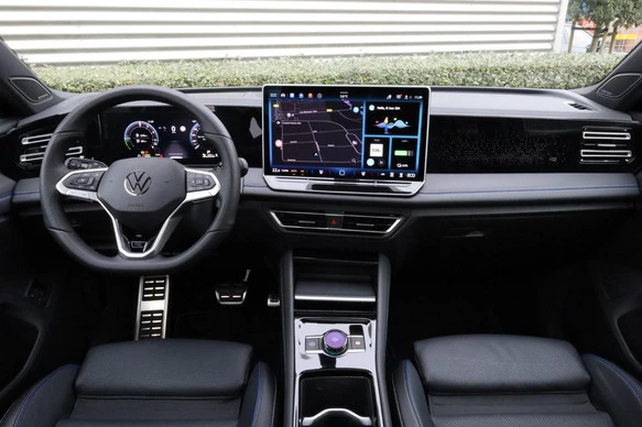 Volkswagen Tiguan - Afbeelding 13 van 30