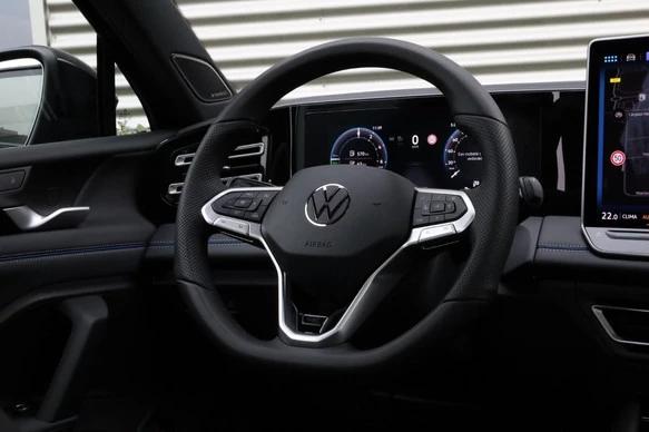 Volkswagen Tiguan - Afbeelding 18 van 30