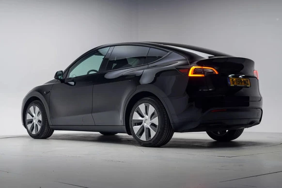 Tesla Model Y - Afbeelding 3 van 30
