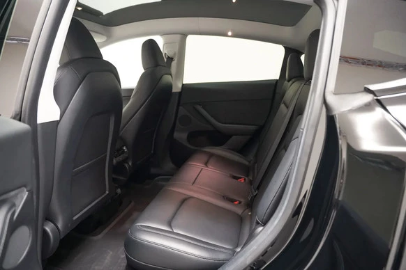 Tesla Model Y - Afbeelding 14 van 30