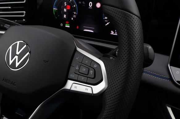 Volkswagen Tiguan - Afbeelding 25 van 30