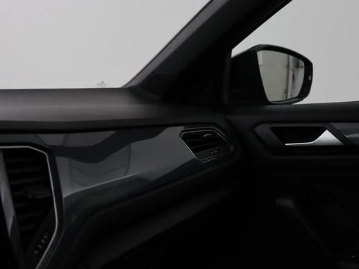 Volkswagen T-Roc - Afbeelding 16 van 30