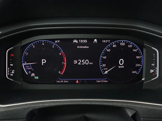 Volkswagen T-Roc - Afbeelding 17 van 30