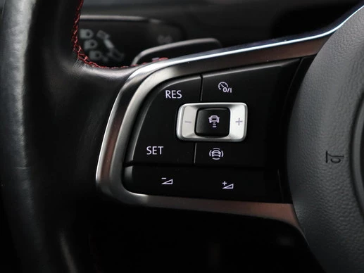 Volkswagen T-Roc - Afbeelding 19 van 30