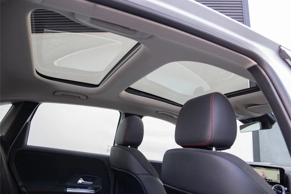 Mercedes-Benz B-Klasse - Afbeelding 13 van 30