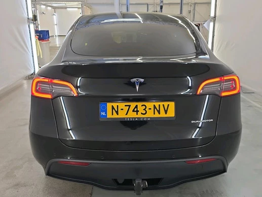 Tesla Model Y - Afbeelding 13 van 30