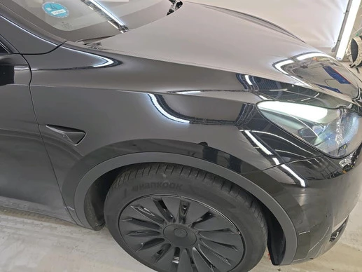 Tesla Model Y - Afbeelding 16 van 30